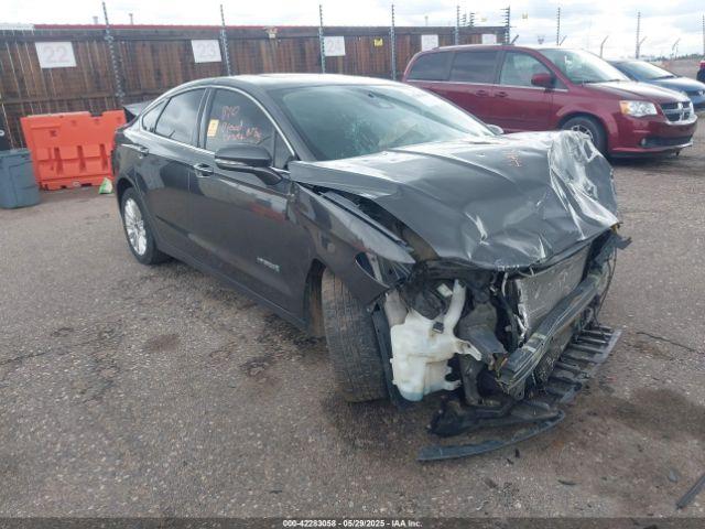  Salvage Ford Fusion