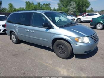  Salvage Chrysler Town & Country