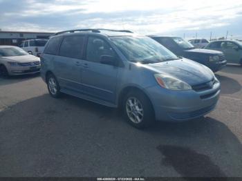  Salvage Toyota Sienna