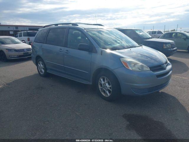  Salvage Toyota Sienna