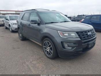  Salvage Ford Explorer