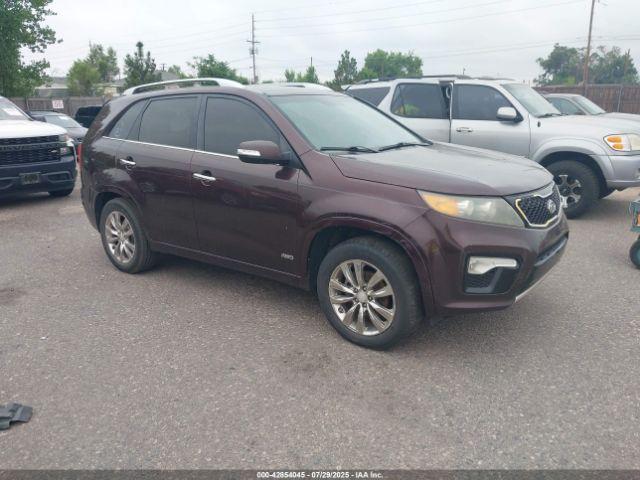  Salvage Kia Sorento