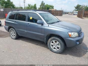  Salvage Toyota Highlander