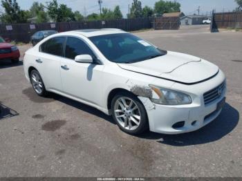  Salvage Nissan Maxima
