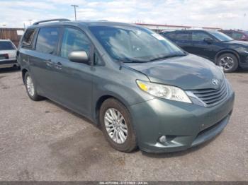  Salvage Toyota Sienna