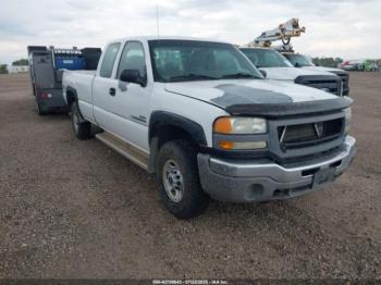 Salvage GMC Sierra 2500