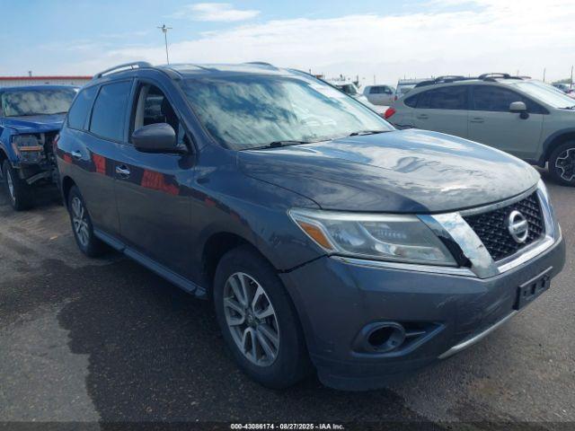  Salvage Nissan Pathfinder