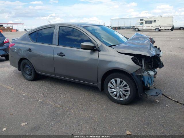  Salvage Nissan Versa