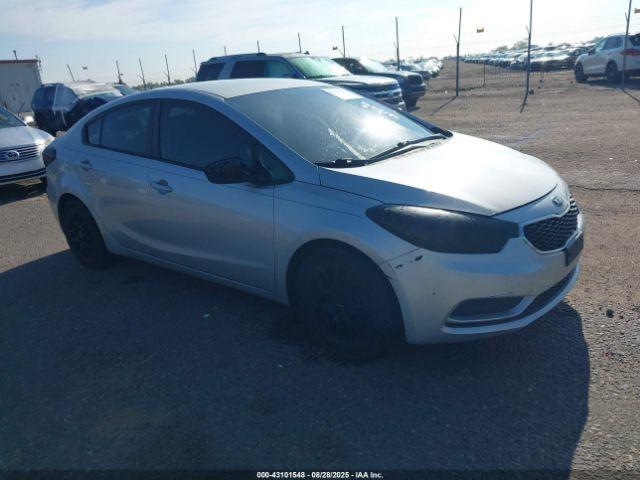  Salvage Kia Forte
