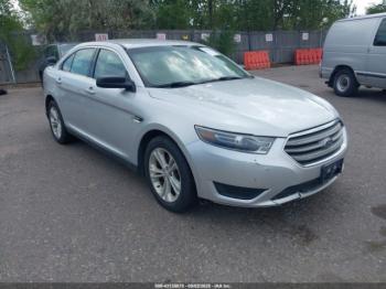  Salvage Ford Taurus