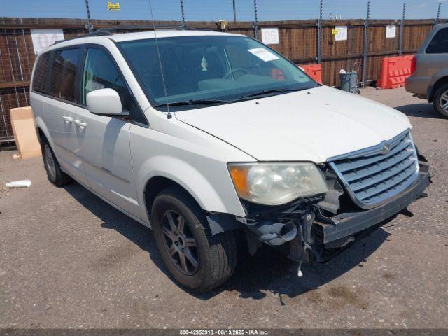  Salvage Chrysler Town & Country