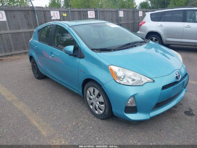  Salvage Toyota Prius c