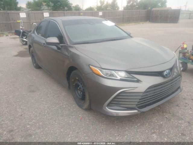  Salvage Toyota Camry