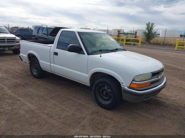  Salvage Chevrolet S-10