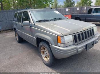  Salvage Jeep Grand Cherokee
