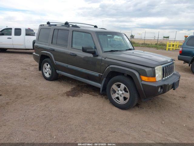  Salvage Jeep Commander