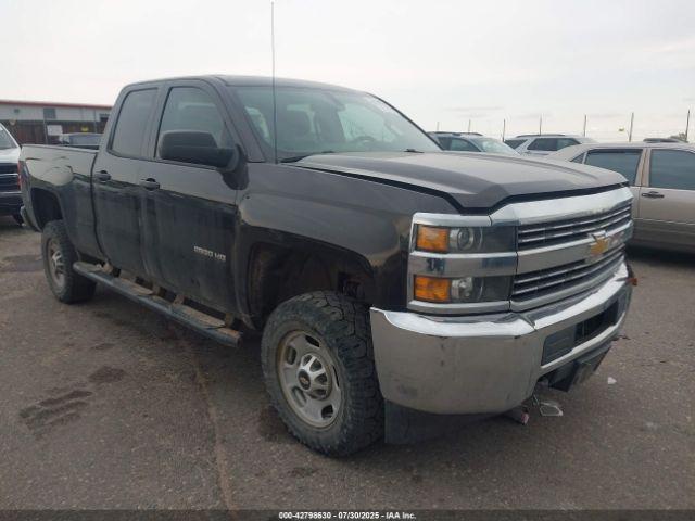  Salvage Chevrolet Silverado 2500