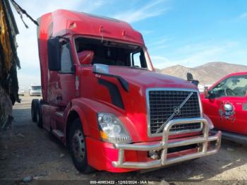  Salvage Volvo Vnl