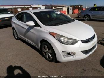  Salvage Hyundai ELANTRA