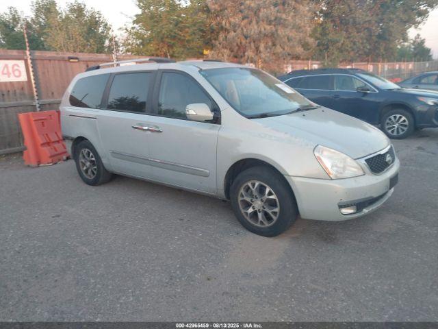  Salvage Kia Sedona