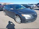 Toyota Camry Le Image 1