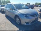 Chrysler Pacifica Touring-l Image 1