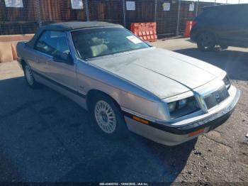  Salvage Chrysler Lebaron