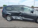 Chrysler Pacifica Touring L Image 3