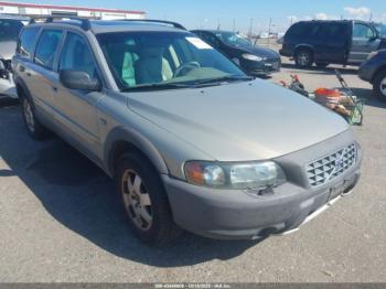  Salvage Volvo XC70