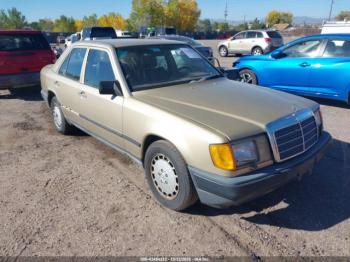  Salvage Mercedes-Benz 300