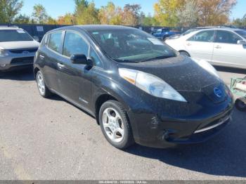  Salvage Nissan LEAF
