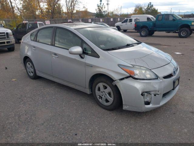  Salvage Toyota Prius