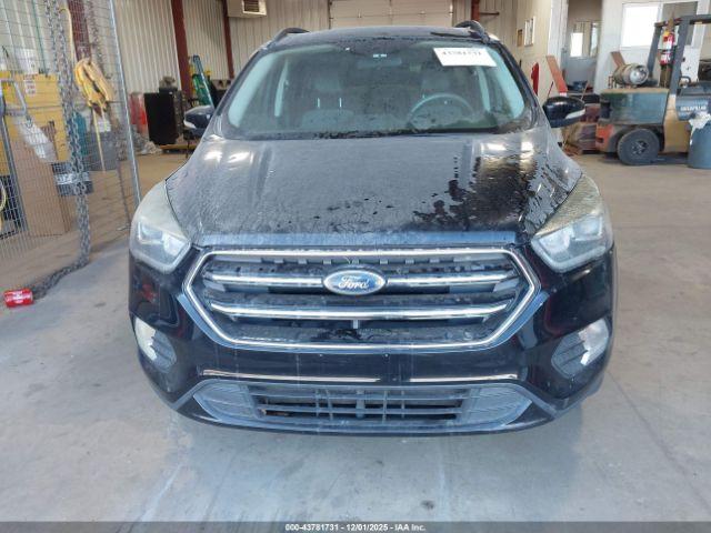 Ford Escape Titanium Image 7