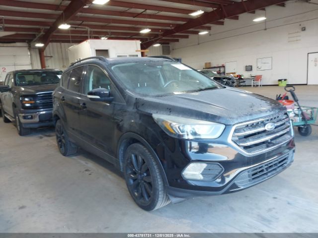 Ford Escape Titanium Image 10