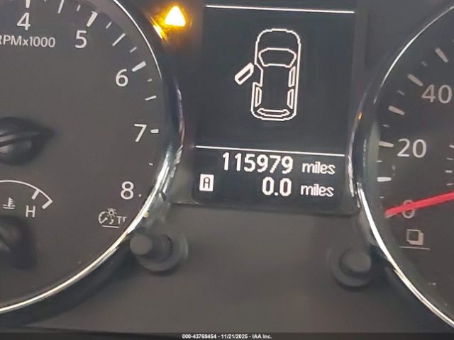 Nissan Rogue Sv Image 4