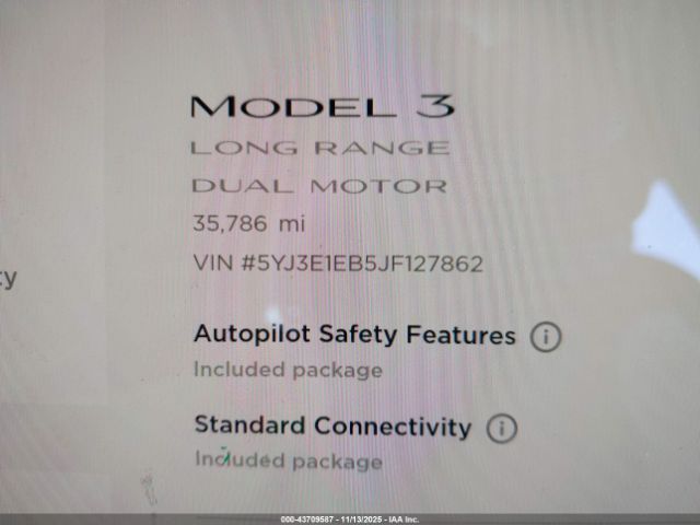 Tesla Model 3 Image 17