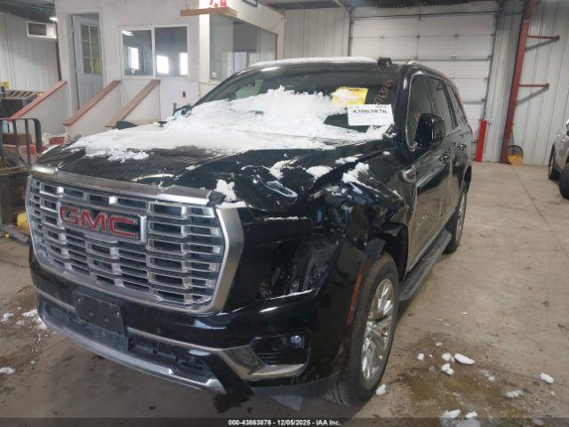 GMC Yukon 4wd Denali Image 2
