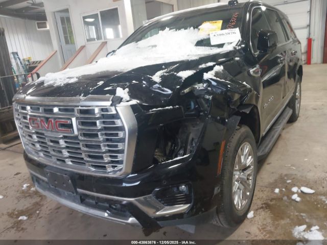 GMC Yukon 4wd Denali Image 8