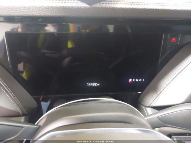 GMC Yukon 4wd Denali Image 6