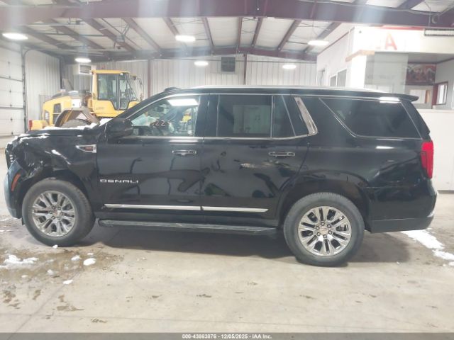 GMC Yukon 4wd Denali Image 13