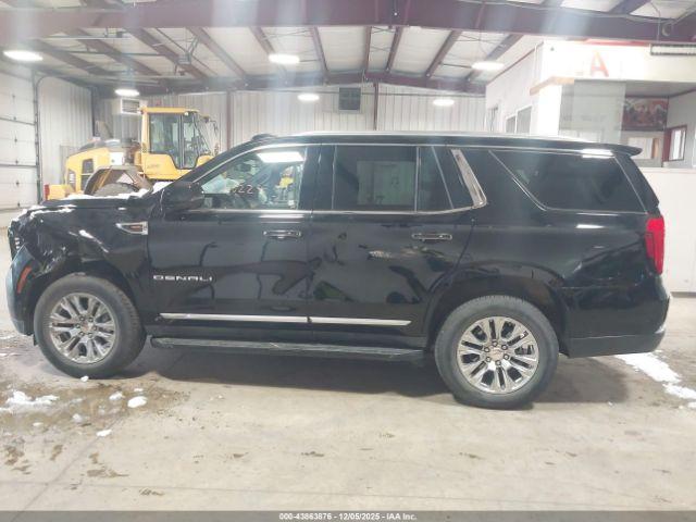 GMC Yukon 4wd Denali Image 13