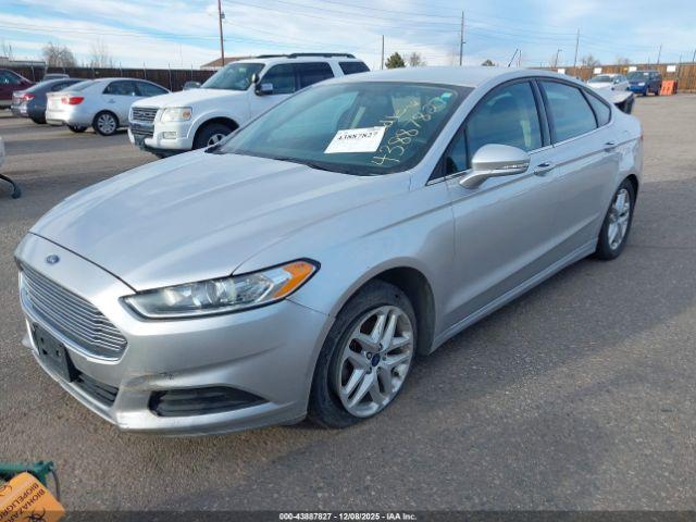 Ford Fusion Se Image 5
