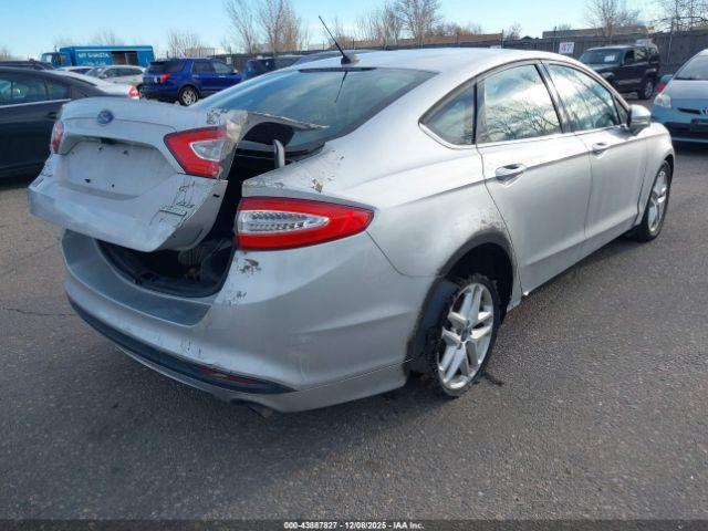 Ford Fusion Se Image 6