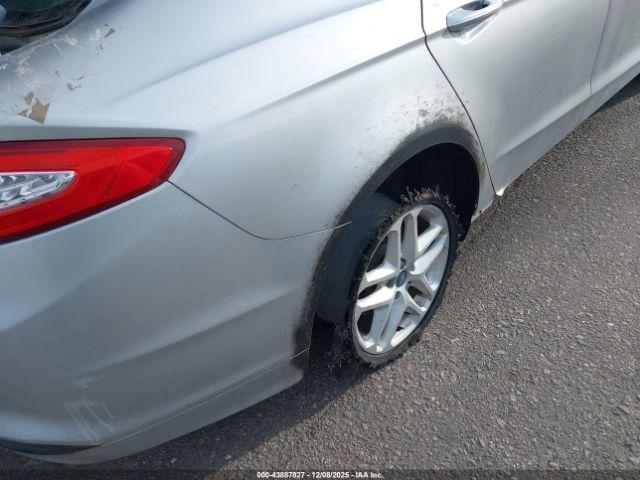 Ford Fusion Se Image 2