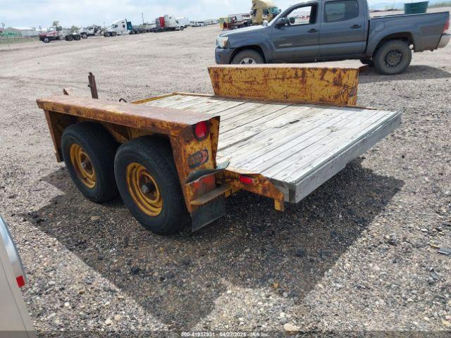 Utility Trailer Image 13