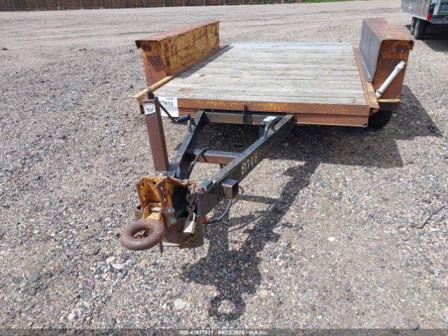 Utility Trailer Image 5