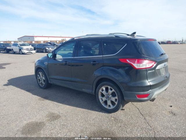 Ford Escape Titanium Image 3