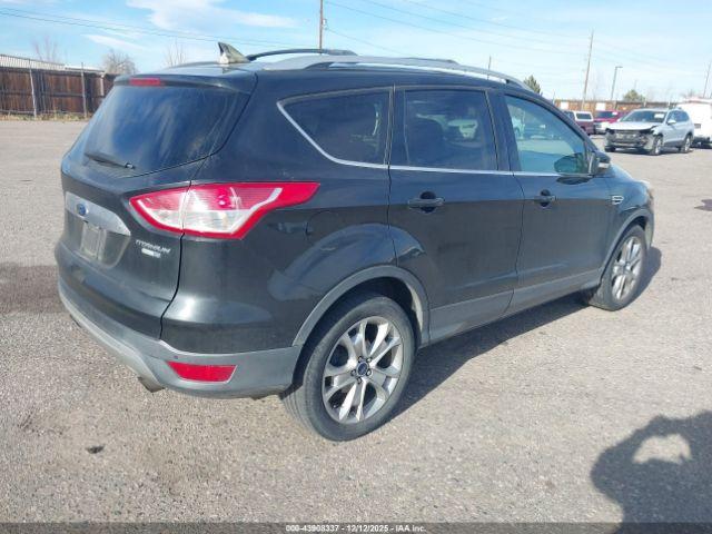 Ford Escape Titanium Image 11