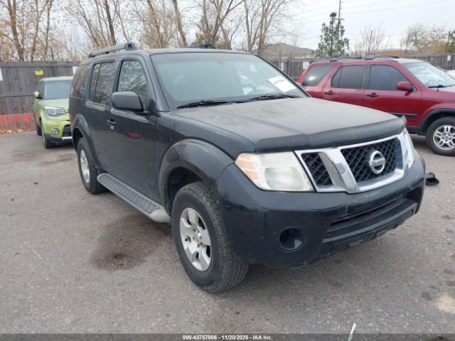 Nissan Pathfinder S Image 1