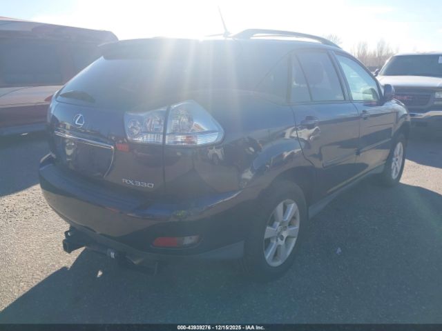 Lexus RX Image 3